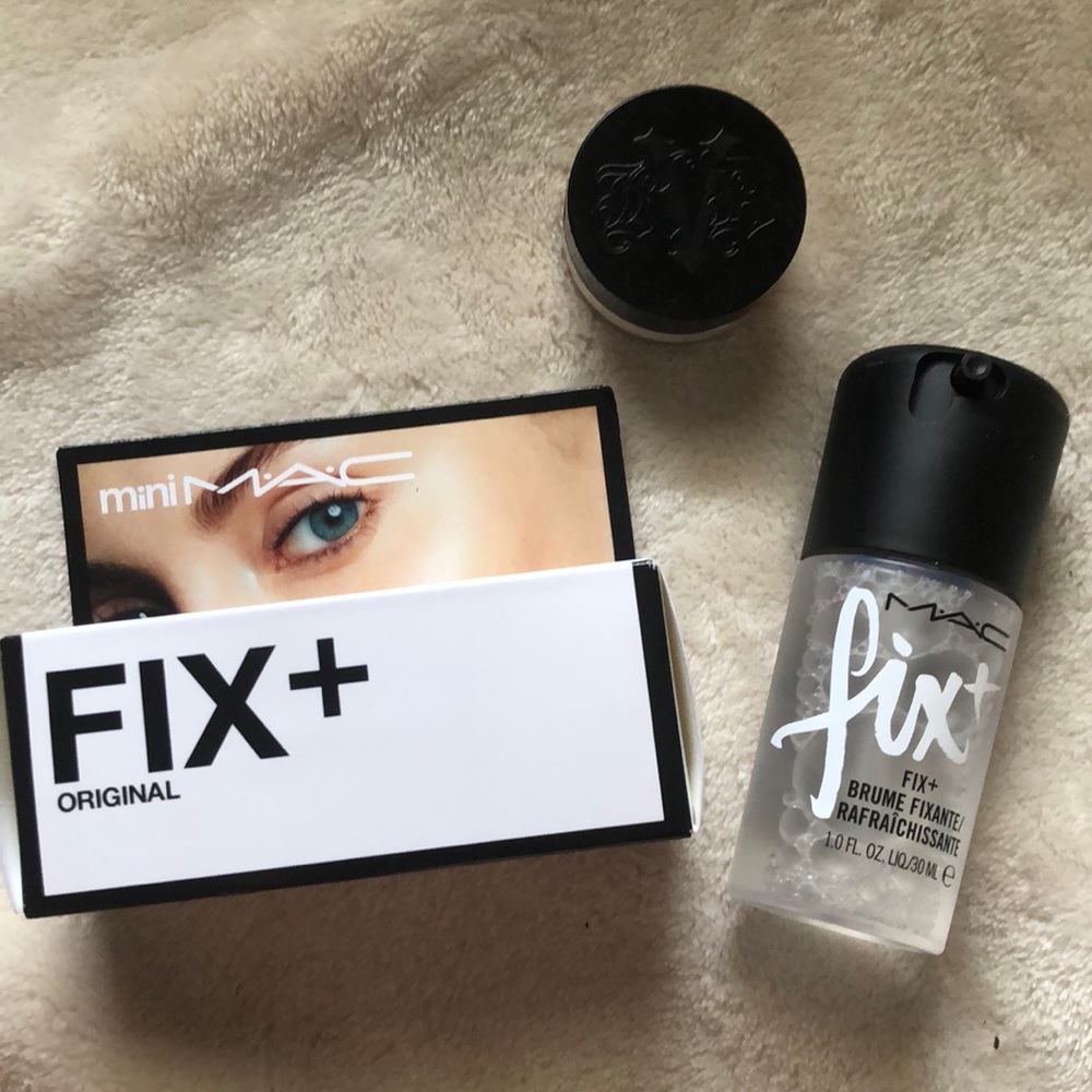 MAC Cosmetics Mini Fix+ And Mini Kat Von D Lock It Setting Powder